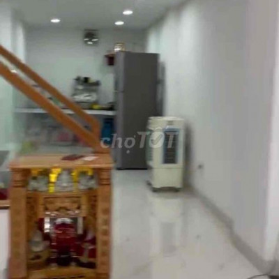 Bán nhà 2 tầng Điện Ngọc giá 1,6 tỷ