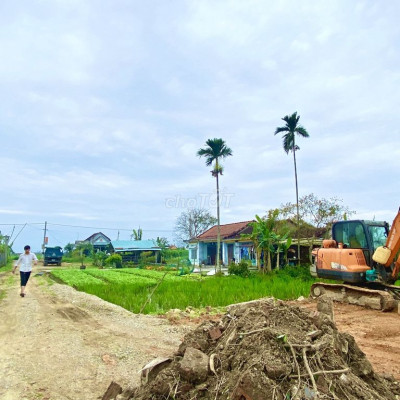 Bán nhanh 4 lô đất Quý Mỹ giá rẻ chưa từng có