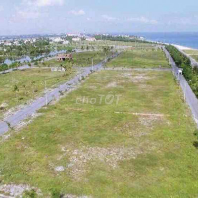 cần tiền bán lô biệt thự siêu đẹp