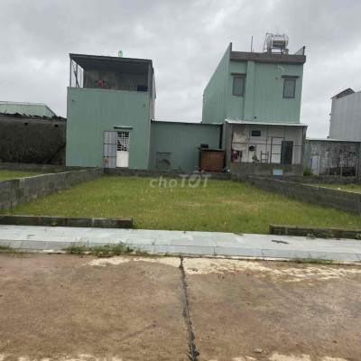 ngộp thở dưới dạng trầm trọng 👇 👇