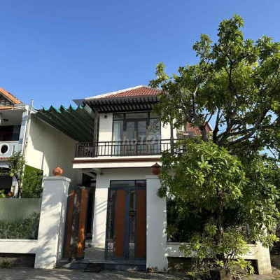 Cho thuê villa 2 tầng gần biển An Bàng. Hội An 5pn