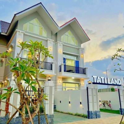 Căn Biệt thự hoa sứ view vịnh kề góc giá tốt