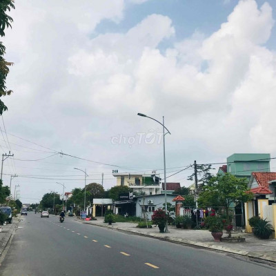 Đất nền sát chợ ngay UBND Huyện - Giá chỉ 844tr