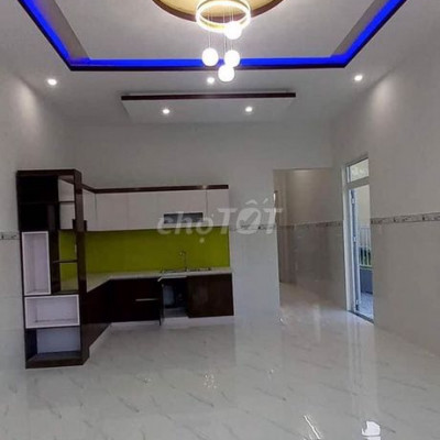 Bán nhà sân vườn Tứ Ngân Điện Ngọc xây mới 100%