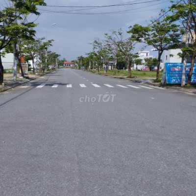 115m2 đường 23m  KDT Ngân Câu Ngân Giang.