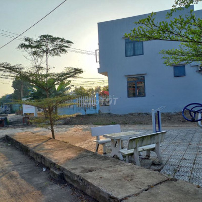 Đất Điện An với diện tích 100m2 mà giá cực kì rẻ.