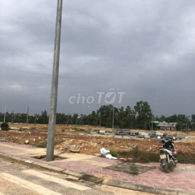 Bán Lô 126m2 đối diên công viên trung tâm