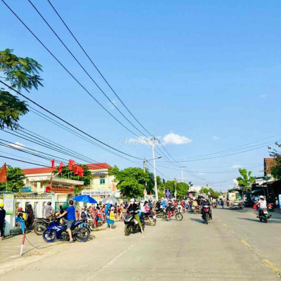 Độc quyền chính chủ 150m2 đường 7m5 sát Phong Thử