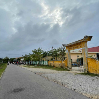 Bình Tú Thăng Bình - Sau Lưng nhà văn hoá Tú Ngọc