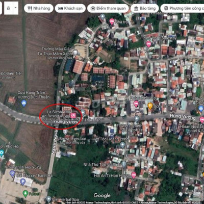 Hàng đầu tư đường Hùng Vương - Hội An