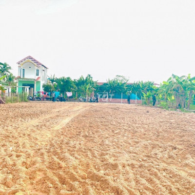 Bán lô mặt Tiền Kỳ Lam diện tích 208m2 Giá 1tyxx