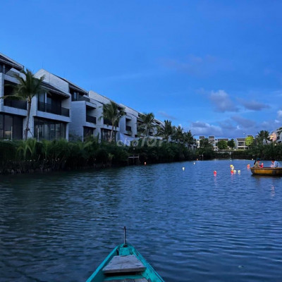 Căn BT mặt sông Casamia Hội An, giá tốt, view sông
