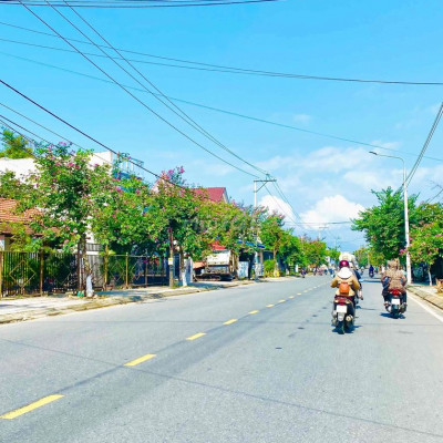 GIÁ SIÊU LỜI - Đất mặt tiền 7m5 gần chợ Phong Thử