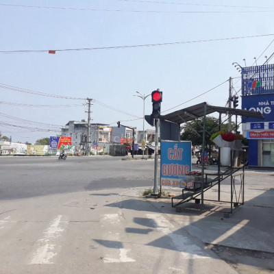 Đất 110m2 Sổ đỏ mặt tiền ngã tư Chợ Điện Nam Trung