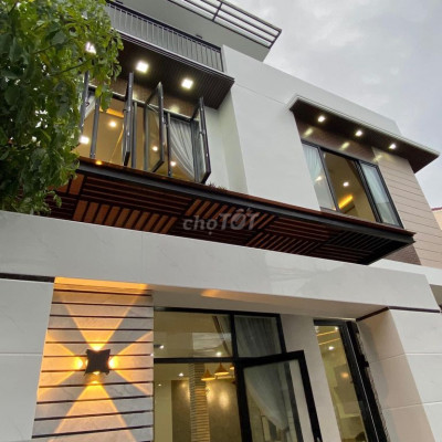 Cần bán nhà villa chính chủ trung tâm Tp Hội An