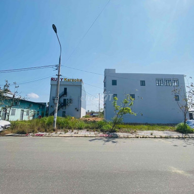 cần bán đất đường 10