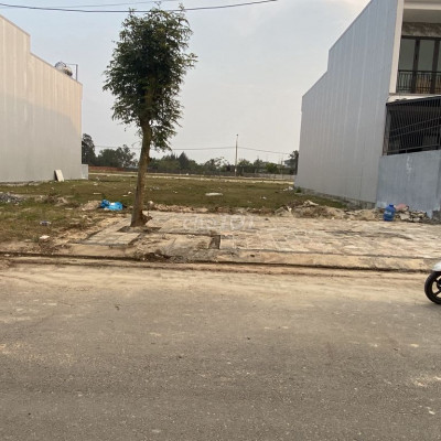 Bán đất mặt tiền đường 7,5m, chợ đầu mối Điện Ngọc