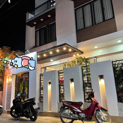 Chính chủ bán nhà villa trung tâm pc Hội An