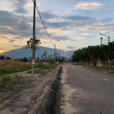 cần bán nhanh lô biệt thự