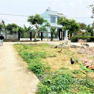 Lô góc hơn 200m2 đường oto 4m chỉ 5xxtr-Điện Bàn