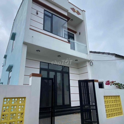 Cần bán nhà 2 Tấm Cẩm thanh cách đường chính 30m