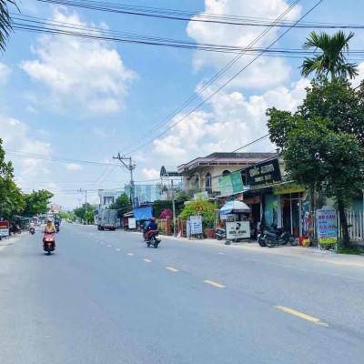 SỤP HẦM - Chỉ 1 lô mặt tiền gần chợ giáp Vĩnh Điện