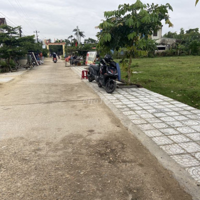 Nhà biệt thự sân vườn chỉ 1 tỷ vew Sông TT