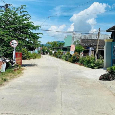 Hạ giá hơn 150tr vài lô đất giáp với Đà Nẵng