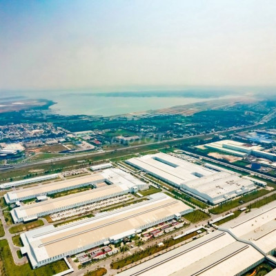 CẮT LỖ NHÀ VƯỜN VIEW BIỂN – KỀ SÂN BAY