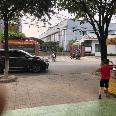 cho thuê mặt bằng rộng 7m