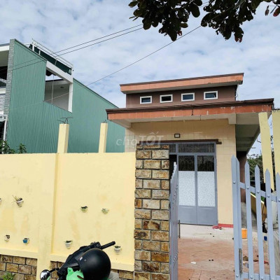 Nhà kiệt Nguyễn Hiền 100m2 view bầu Hà Kiều