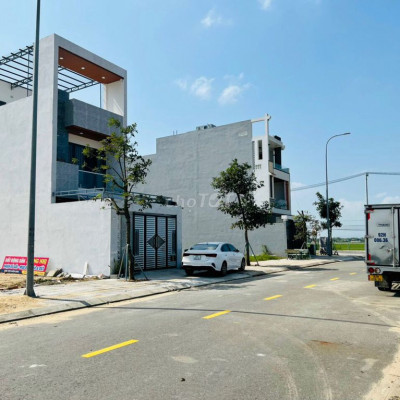 Cần tiền gấp, bán đất ở gần BV Vĩnh Đức, Siêu thị