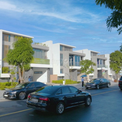 Biệt thự sinh thái ven sông Cổ Cò- Regal Victoria