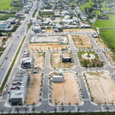 Bán lô đất đẹp giái rẻ, DT 136m2 - QL1A, Quảng Nam