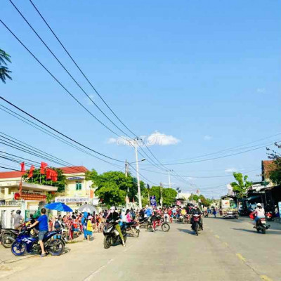 Chính chủ cắt lỗ lô 150m2 sầm uất sát TT Vĩnh Điện