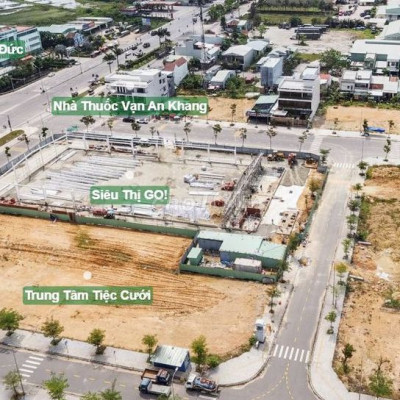 Chủ cần tiền ra gấp lô đất đối diện siêu thị Go