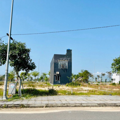 Chủ gửi bán đất kề siêu thị Go!, bao sổ công chứng