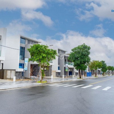 Regal victoria villa xanh 5 sao biển Nam Đà Nẵng