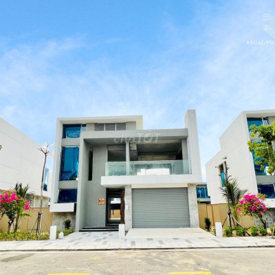 Bán biệt thự biển ĐN có hồ bơi chỉ 12,5 tỷ đồng