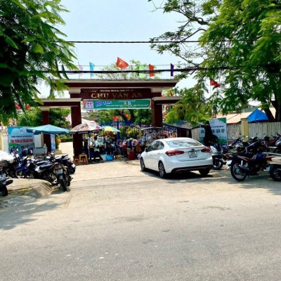 bán lô đất mặt tiền đường Hùng Vương nối với QL1A