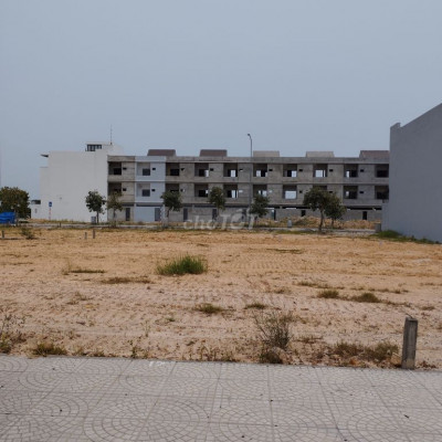 Chủ cần tiền bán lô đất Điện Bàn 100m2