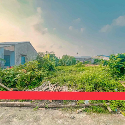 Bán Đất Cạnh KCN 6x29,6 Giá 700 Triệu