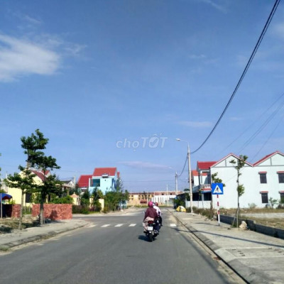 SỤP NẶNG CẮT LỖ 500tr KHU DÂN CƯ KHỐI 5 VĨNH ĐIỆN