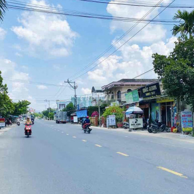 BÁN GẤP 372m2 MẶT TIỀN ĐƯỜNG DT610B RỘNG 10m