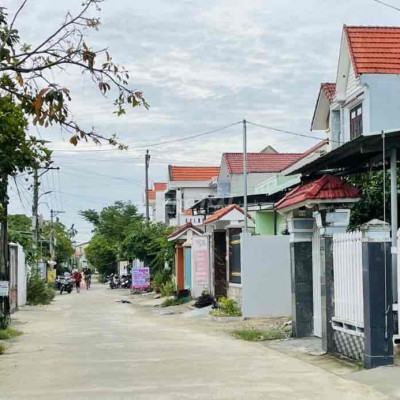 vài lô xuân Diệm gần chợ giá chỉ từ 470tr