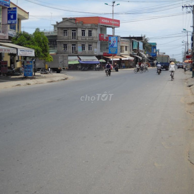 LÚC MUA GẦN 2tỷ GIỜ BÁN tỷ2 KHU KHỐI PHỐ VĨNH ĐIỆN