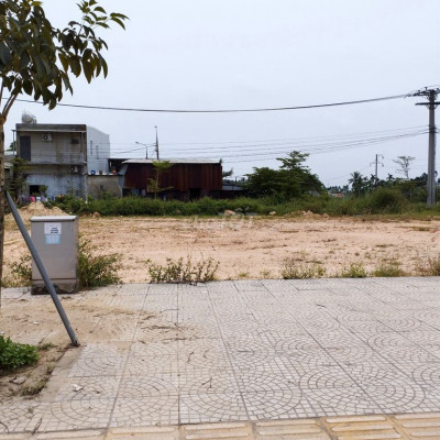 Cần bán lô đất đẹp mặt tiền tiềm năng sinh lời cao