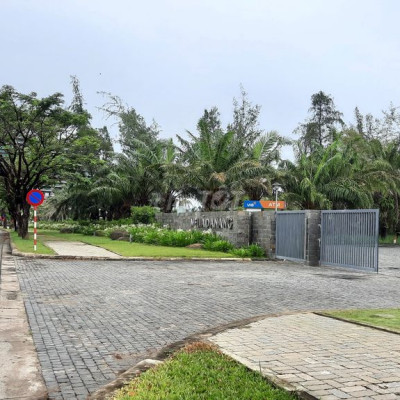 Thanh lý lô sát công viên trả giá bao nhiêu cũng bán