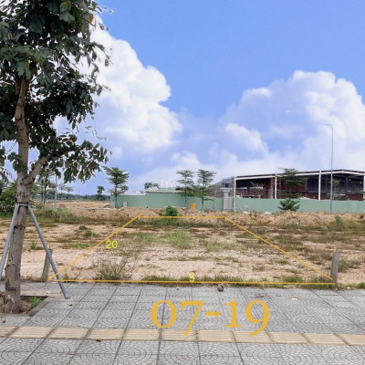 CÒN 1 LÔ NGAY TUYẾN QUỐC LỘ 1A – GẦN SIÊU THỊ GO