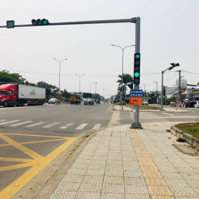 Chủ định cư đến HCM nên cần bán lô đất ngay siêu thị BigC GO. Điện Bàn